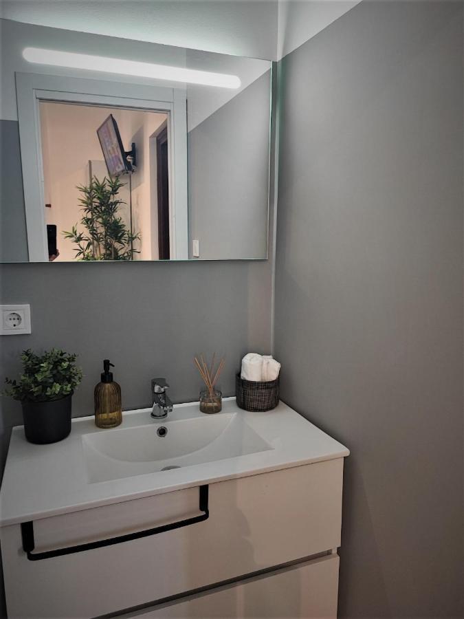 Apartamento Merlot 11 โนเวลดา ภายนอก รูปภาพ